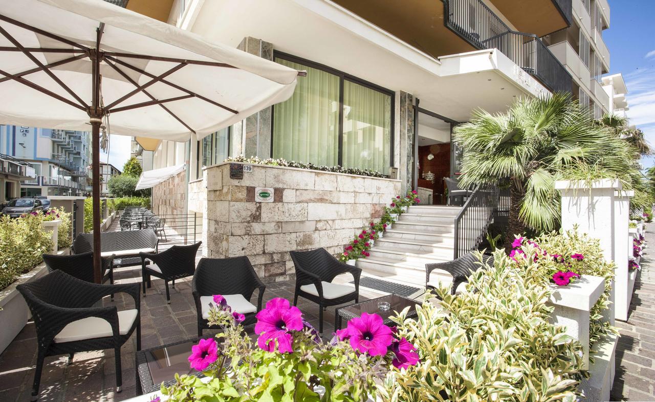 Hotel Brig กัตตอลิกา ภายนอก รูปภาพ